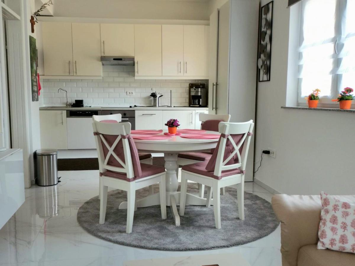Apartment Grazia PUY Eksteriør bilde