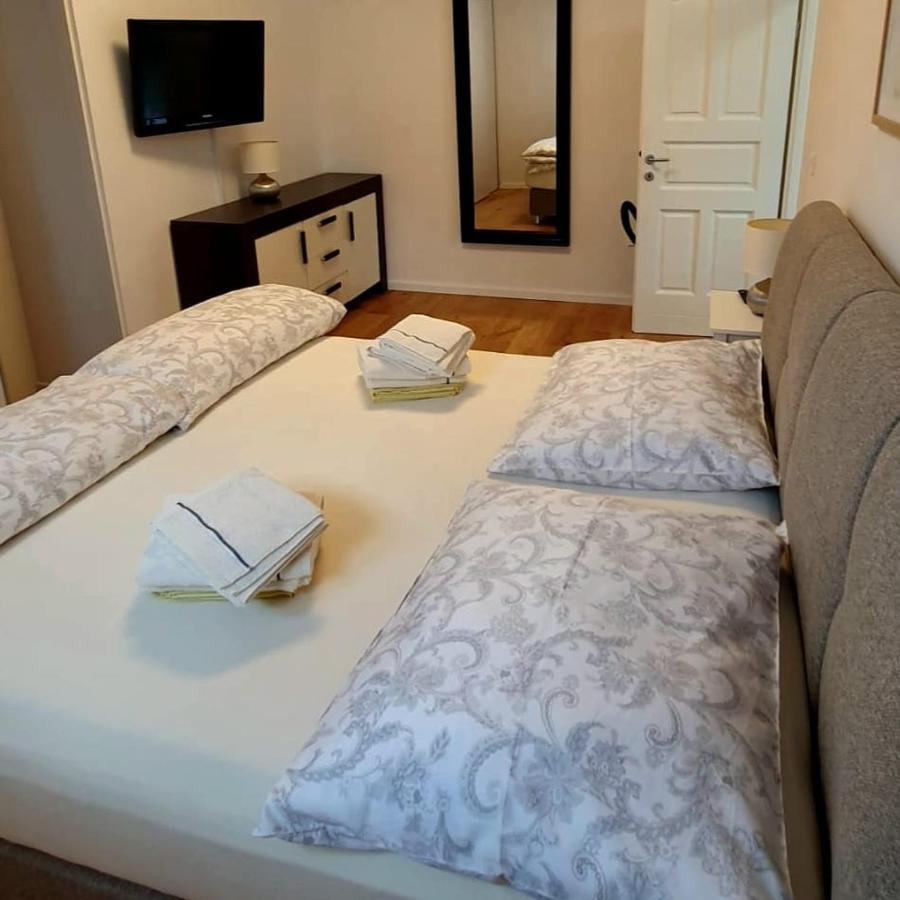Apartment Grazia PUY Eksteriør bilde